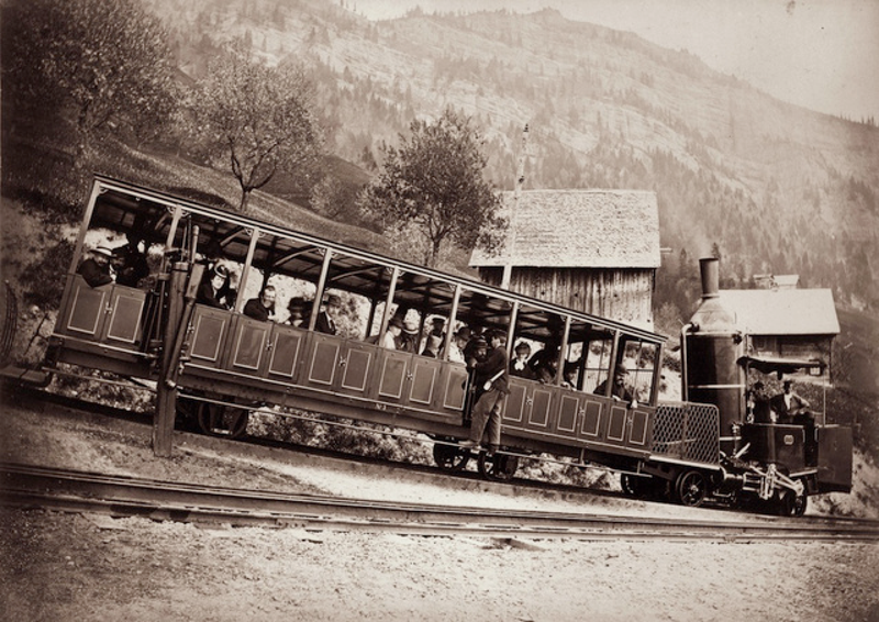 Illustration for article titled Incredibly Strange Railway Systems